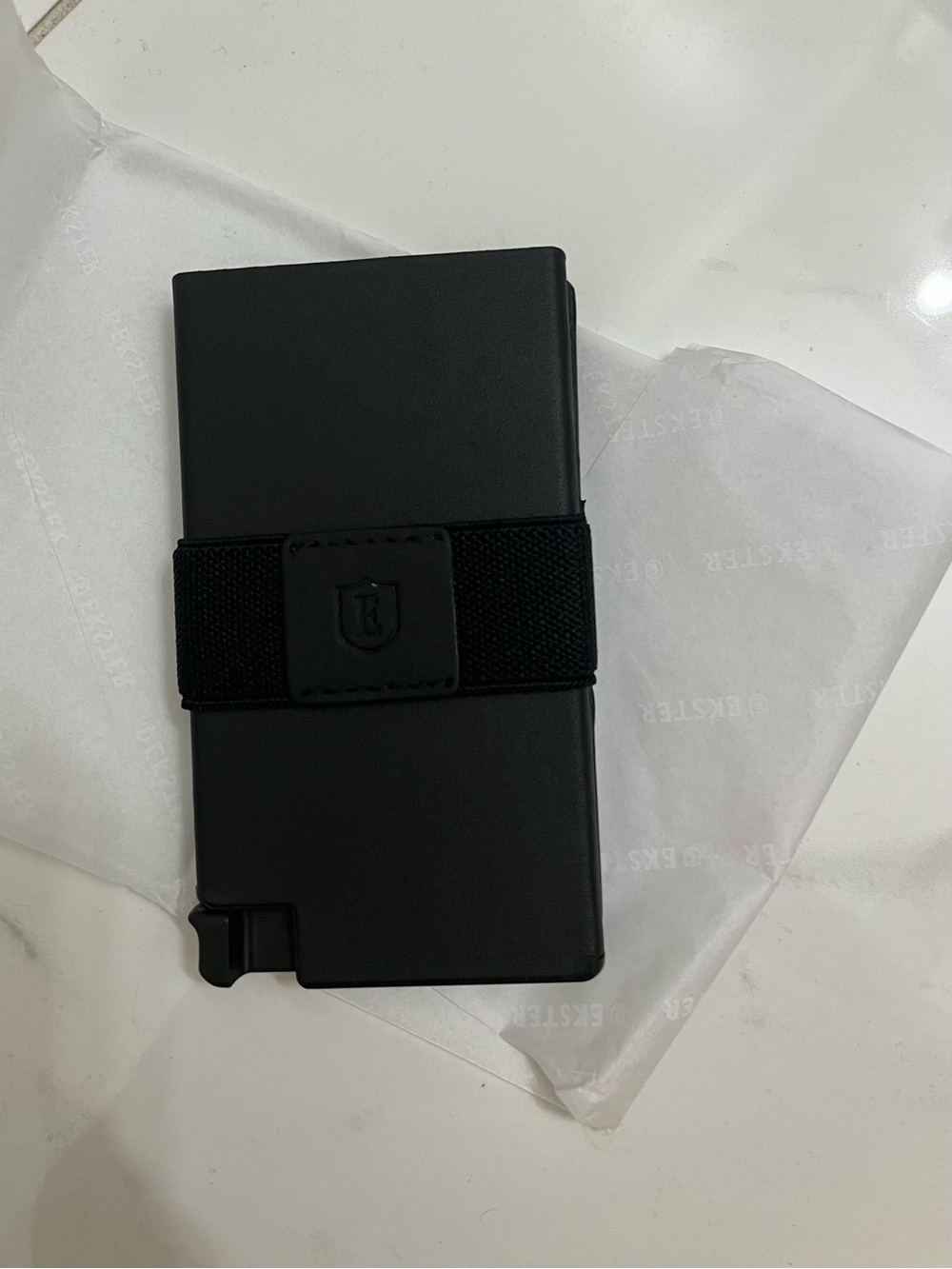 Ekster cardholder